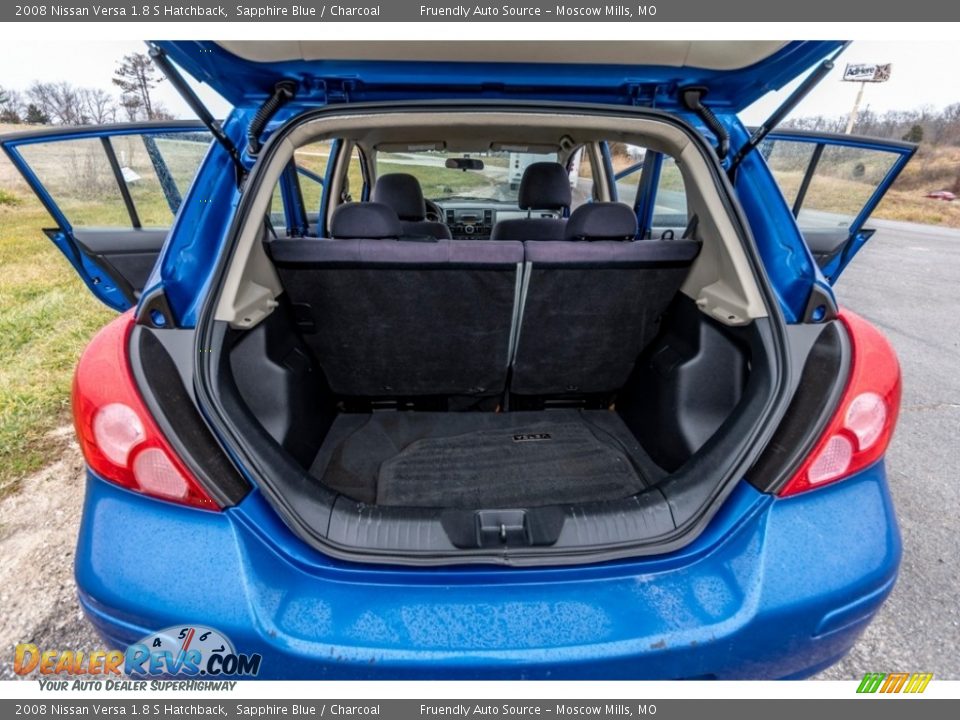 2008 Nissan Versa 1.8 S Hatchback Sapphire Blue / Charcoal Photo #23