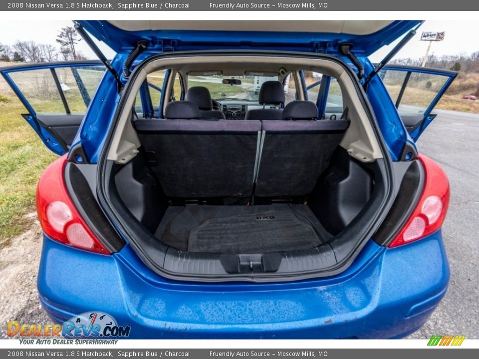 2008 Nissan Versa 1.8 S Hatchback Sapphire Blue / Charcoal Photo #23
