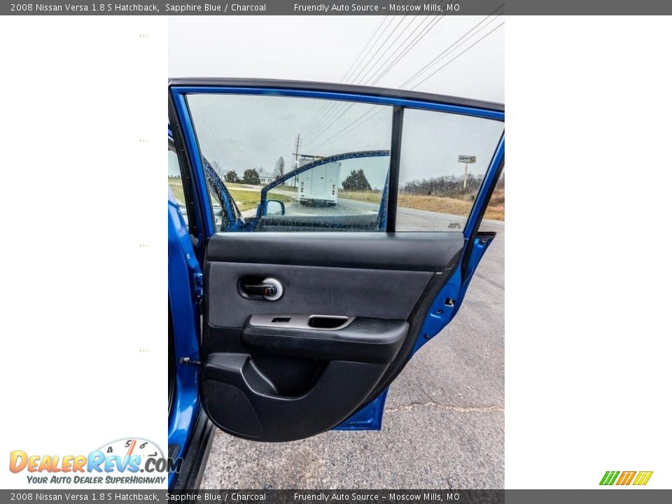 2008 Nissan Versa 1.8 S Hatchback Sapphire Blue / Charcoal Photo #25