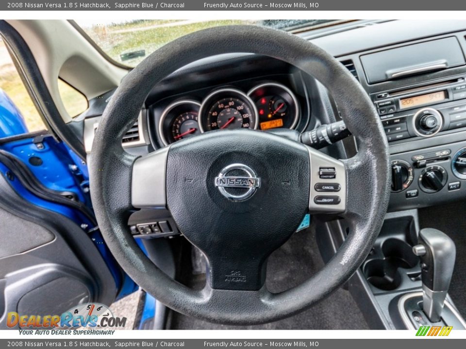 2008 Nissan Versa 1.8 S Hatchback Sapphire Blue / Charcoal Photo #32
