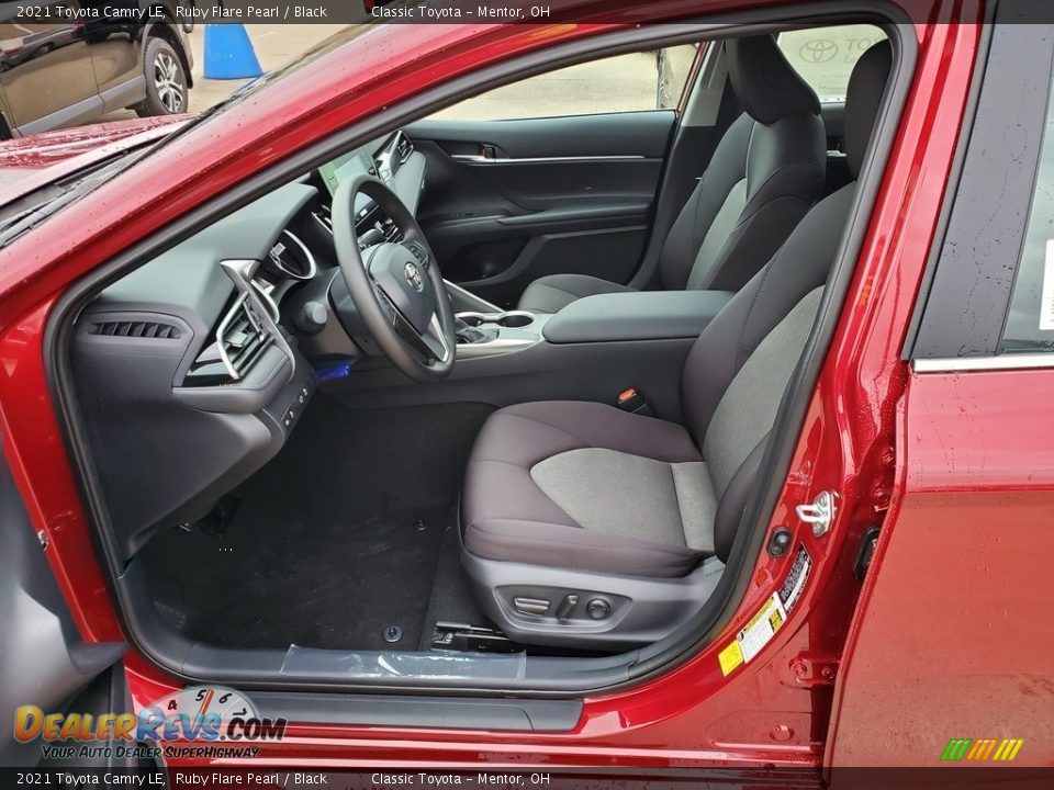 2021 Toyota Camry LE Ruby Flare Pearl / Black Photo #2