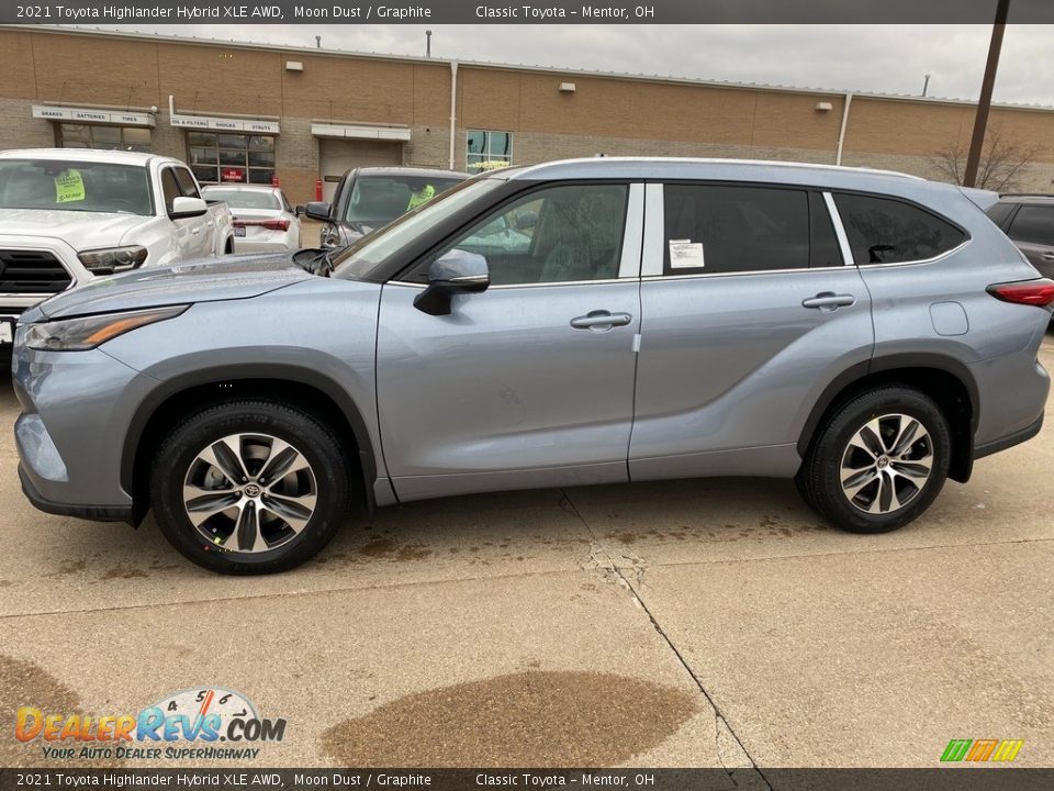 2021 Toyota Highlander Hybrid XLE AWD Moon Dust / Graphite Photo #1