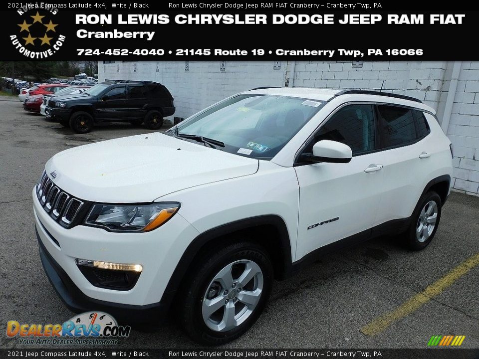 2021 Jeep Compass Latitude 4x4 White / Black Photo #1