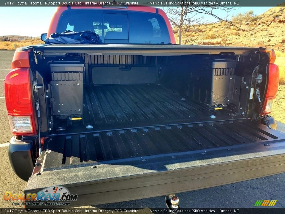 2017 Toyota Tacoma TRD Sport Double Cab Inferno Orange / TRD Graphite Photo #13