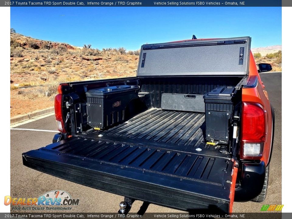 2017 Toyota Tacoma TRD Sport Double Cab Inferno Orange / TRD Graphite Photo #14