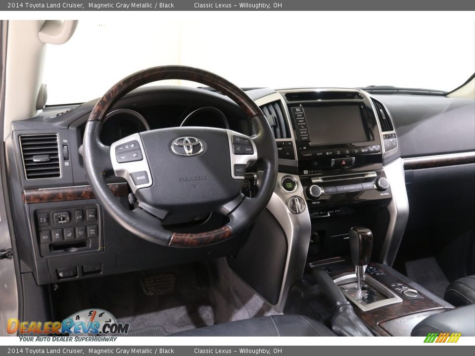 Dashboard of 2014 Toyota Land Cruiser  Photo #9