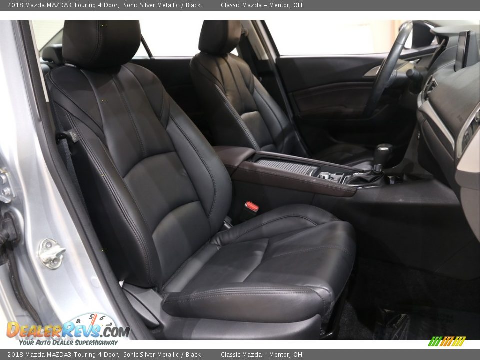 2018 Mazda MAZDA3 Touring 4 Door Sonic Silver Metallic / Black Photo #16
