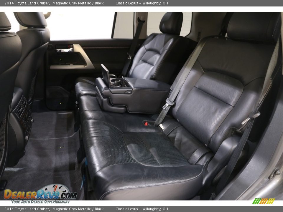 Rear Seat of 2014 Toyota Land Cruiser  Photo #35