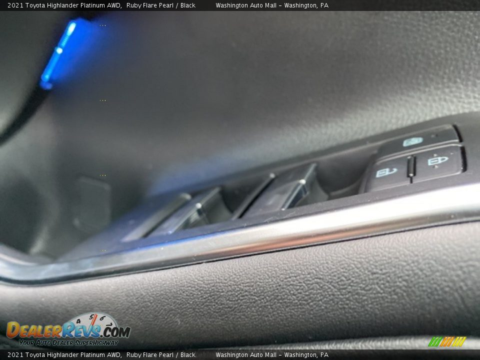2021 Toyota Highlander Platinum AWD Ruby Flare Pearl / Black Photo #25