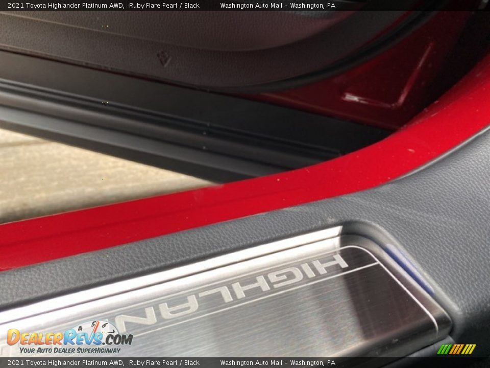 2021 Toyota Highlander Platinum AWD Ruby Flare Pearl / Black Photo #27