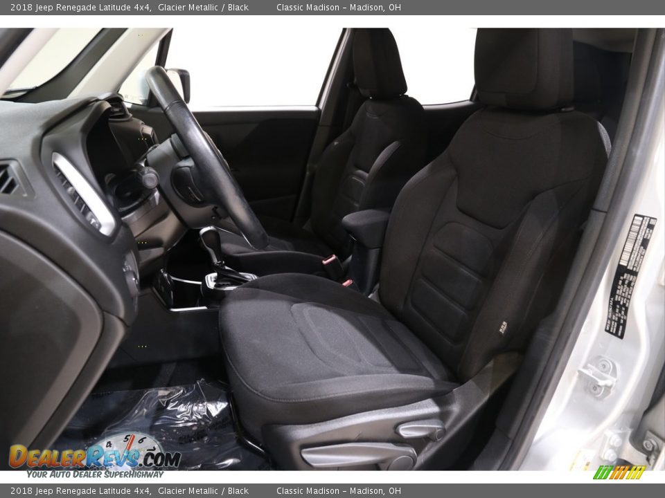 2018 Jeep Renegade Latitude 4x4 Glacier Metallic / Black Photo #5
