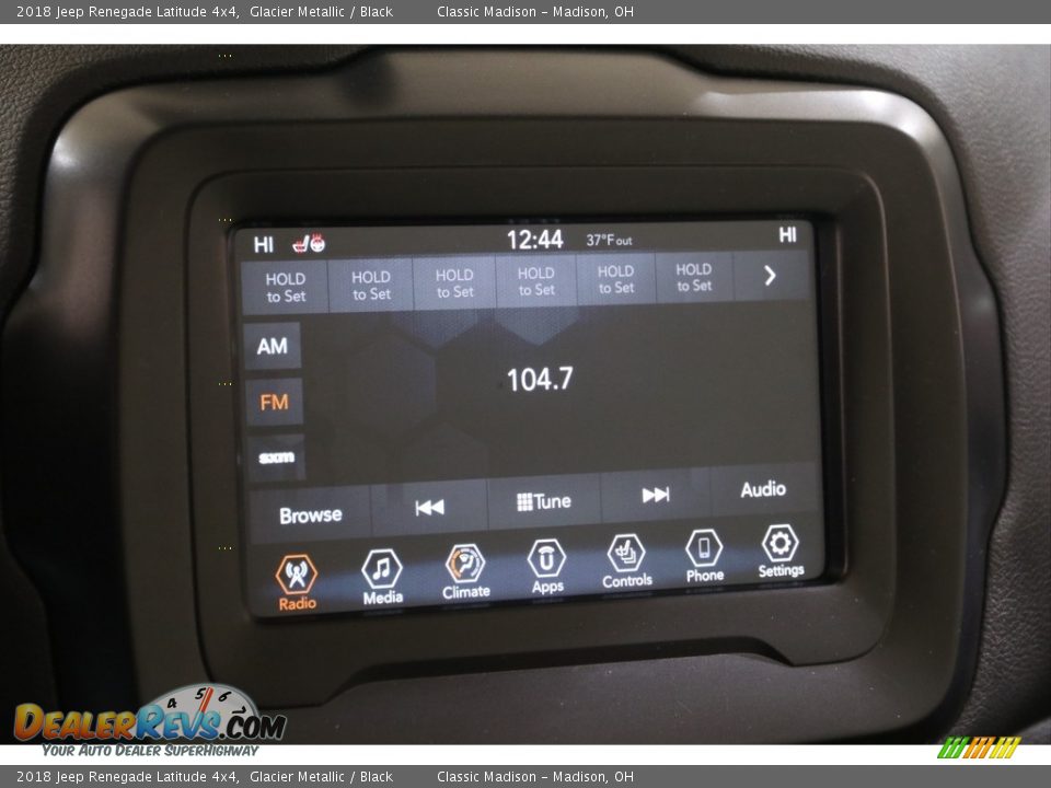 2018 Jeep Renegade Latitude 4x4 Glacier Metallic / Black Photo #10