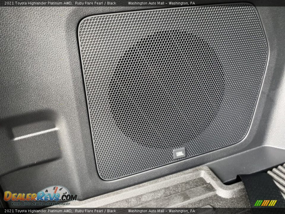 2021 Toyota Highlander Platinum AWD Ruby Flare Pearl / Black Photo #34
