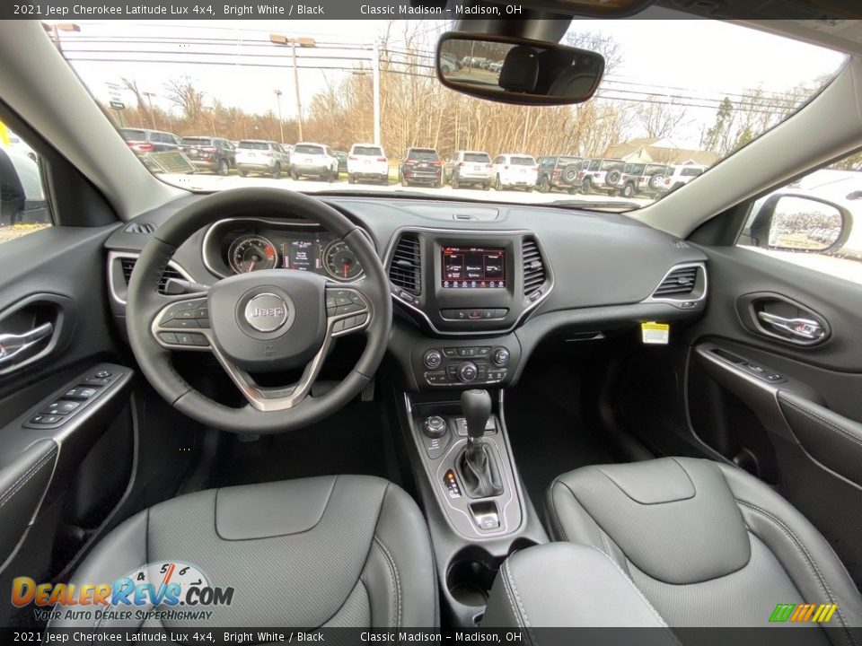 2021 Jeep Cherokee Latitude Lux 4x4 Bright White / Black Photo #4