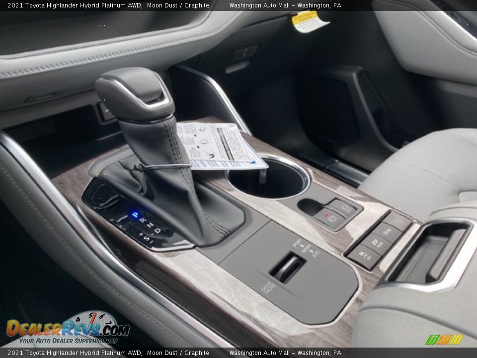 2021 Toyota Highlander Hybrid Platinum AWD Moon Dust / Graphite Photo #5