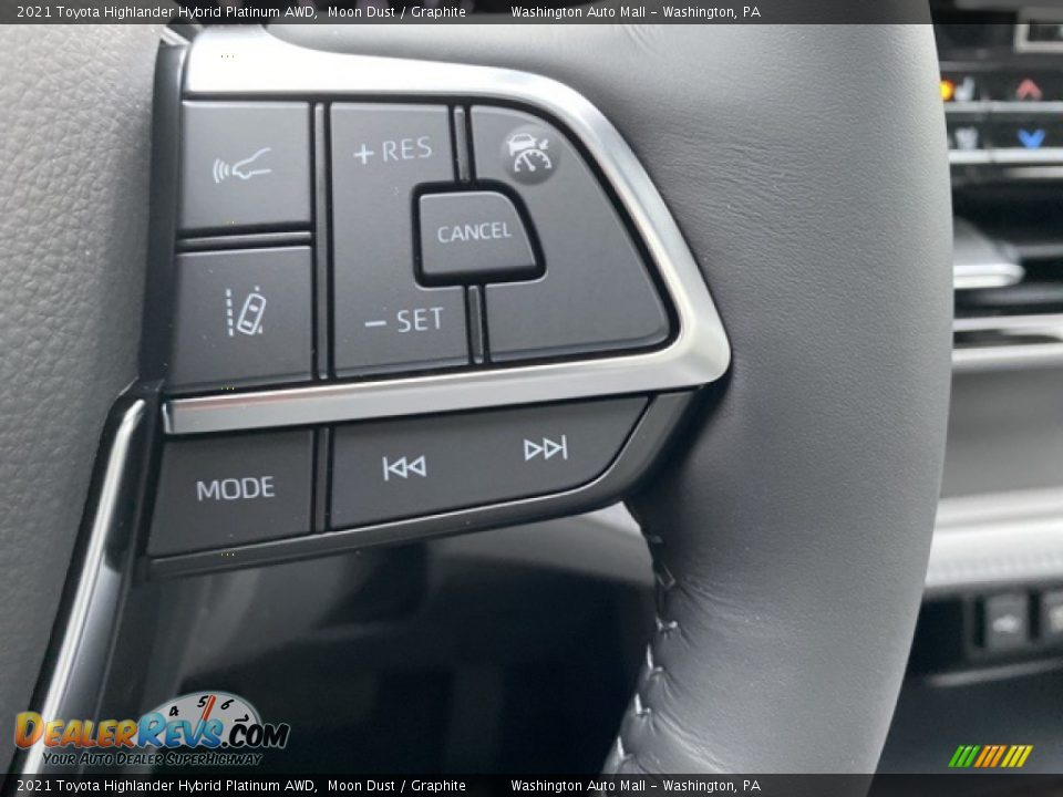 2021 Toyota Highlander Hybrid Platinum AWD Moon Dust / Graphite Photo #7
