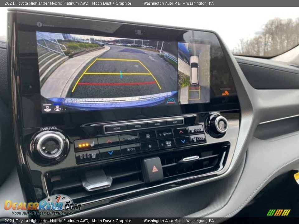 2021 Toyota Highlander Hybrid Platinum AWD Moon Dust / Graphite Photo #9