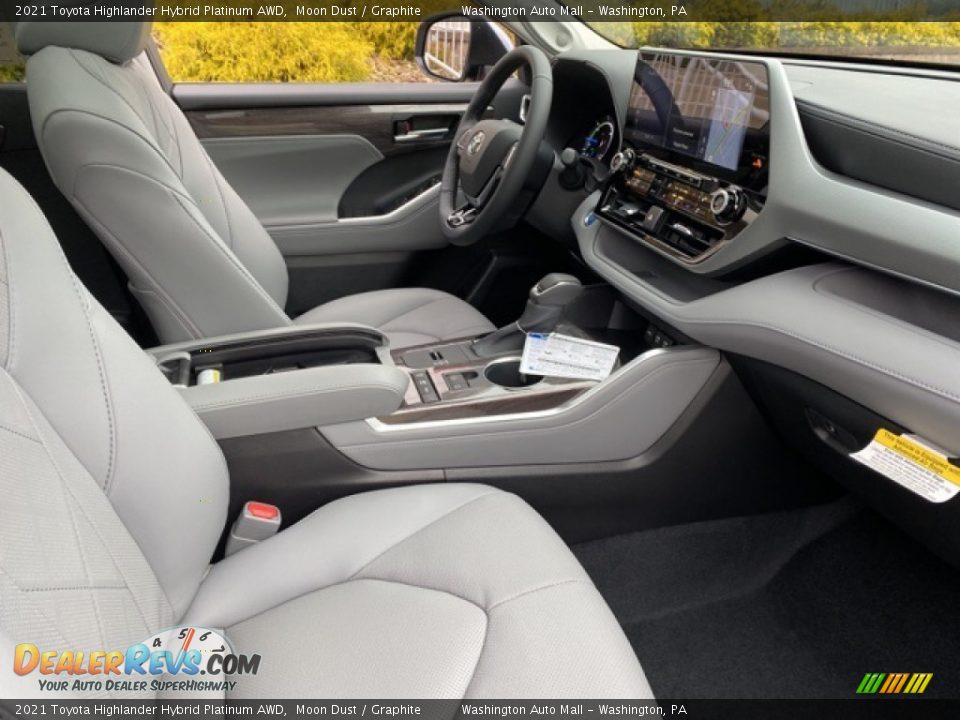 2021 Toyota Highlander Hybrid Platinum AWD Moon Dust / Graphite Photo #12