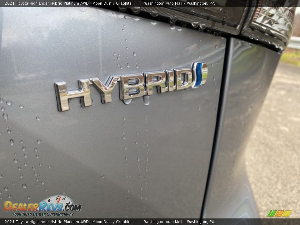 2021 Toyota Highlander Hybrid Platinum AWD Moon Dust / Graphite Photo #28