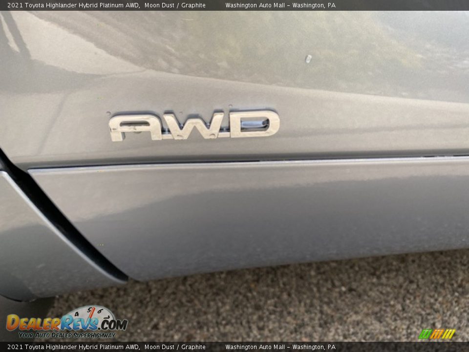 2021 Toyota Highlander Hybrid Platinum AWD Moon Dust / Graphite Photo #31