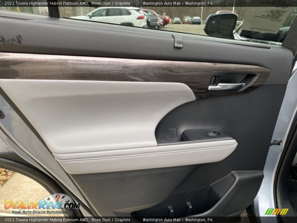 2021 Toyota Highlander Hybrid Platinum AWD Moon Dust / Graphite Photo #35