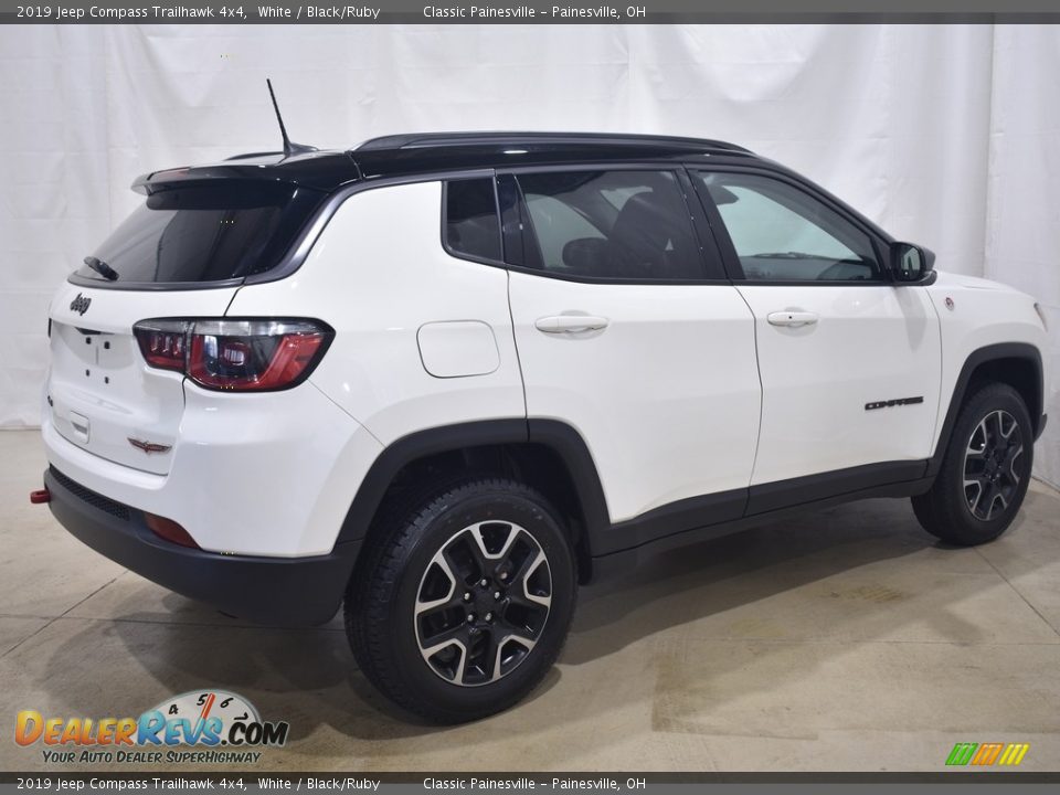 2019 Jeep Compass Trailhawk 4x4 White / Black/Ruby Photo #2