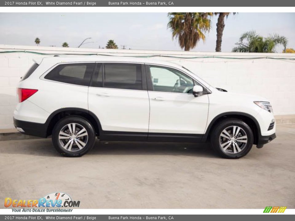 2017 Honda Pilot EX White Diamond Pearl / Beige Photo #12