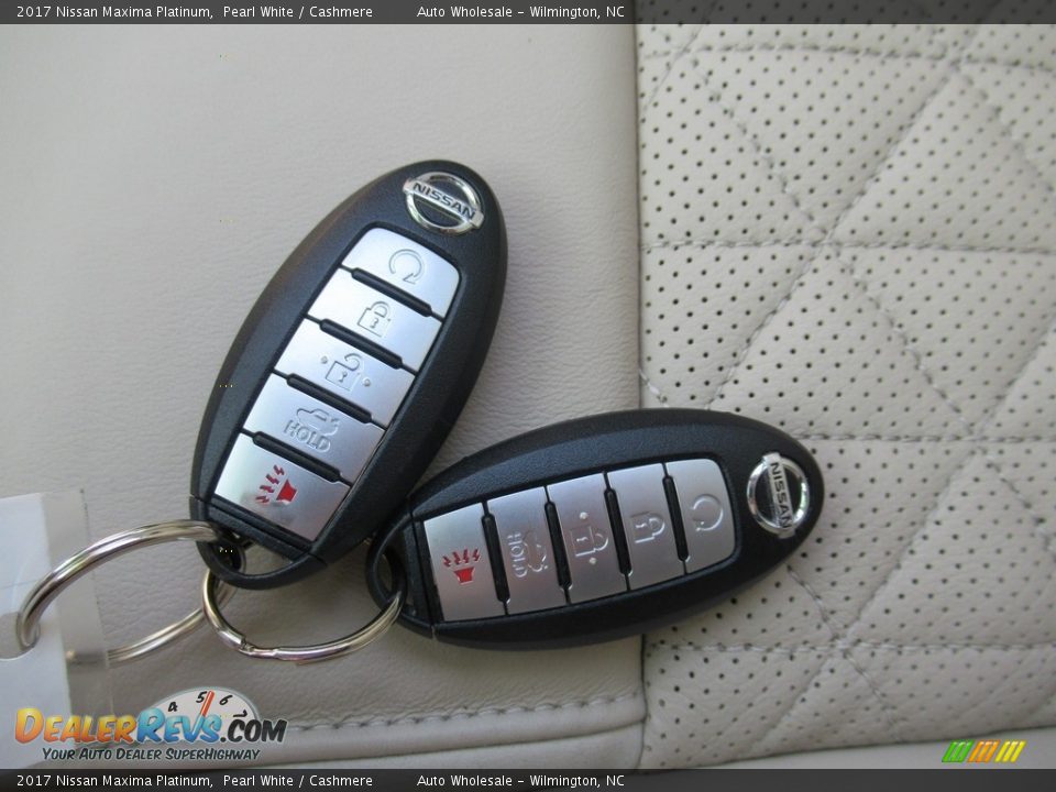 2017 Nissan Maxima Platinum Pearl White / Cashmere Photo #20