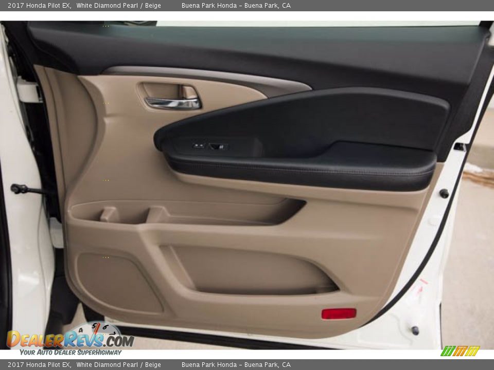 2017 Honda Pilot EX White Diamond Pearl / Beige Photo #33