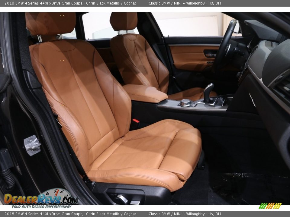 Front Seat of 2018 BMW 4 Series 440i xDrive Gran Coupe Photo #20