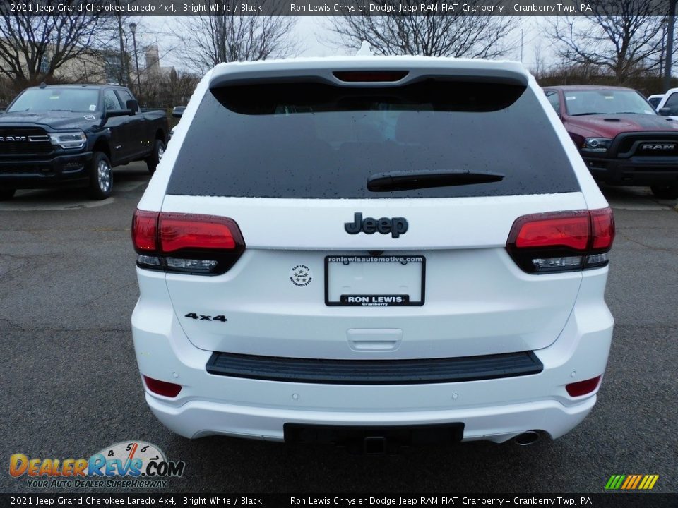 2021 Jeep Grand Cherokee Laredo 4x4 Bright White / Black Photo #6