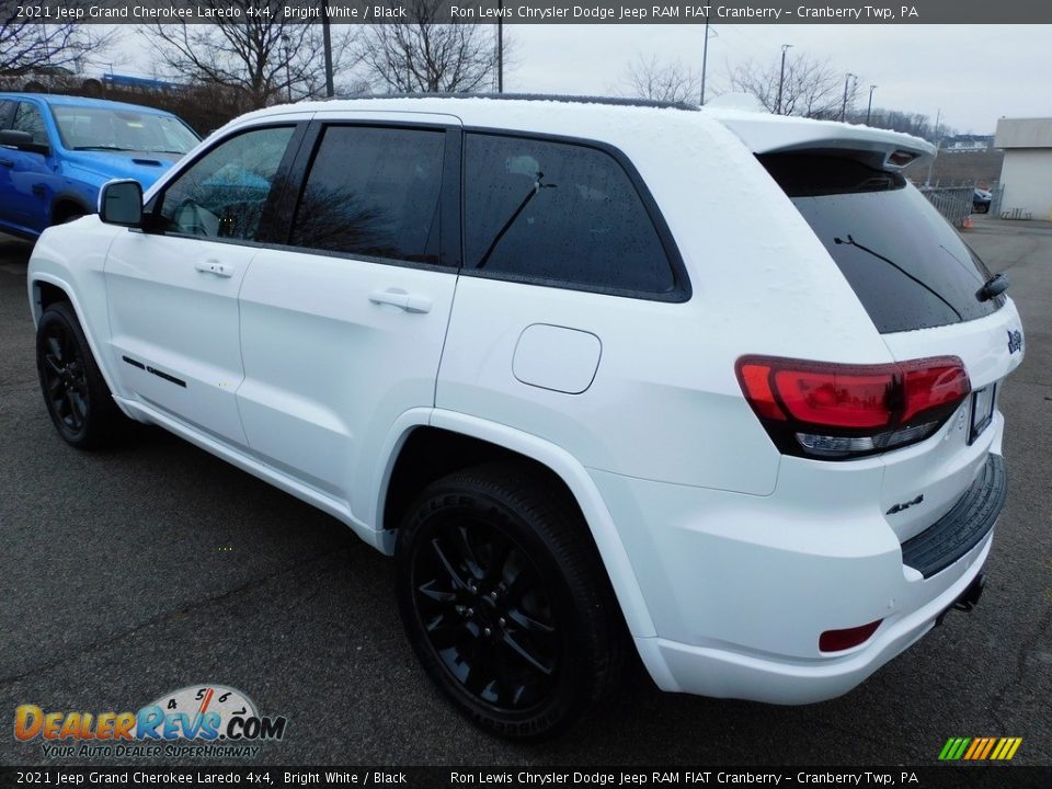 2021 Jeep Grand Cherokee Laredo 4x4 Bright White / Black Photo #8