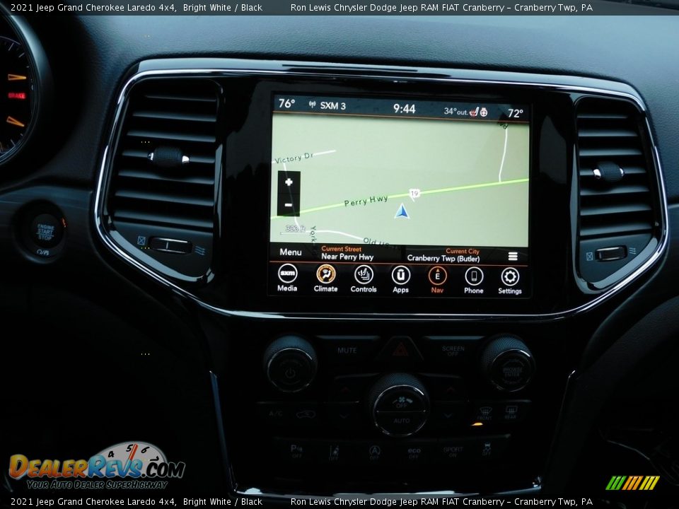 2021 Jeep Grand Cherokee Laredo 4x4 Bright White / Black Photo #16