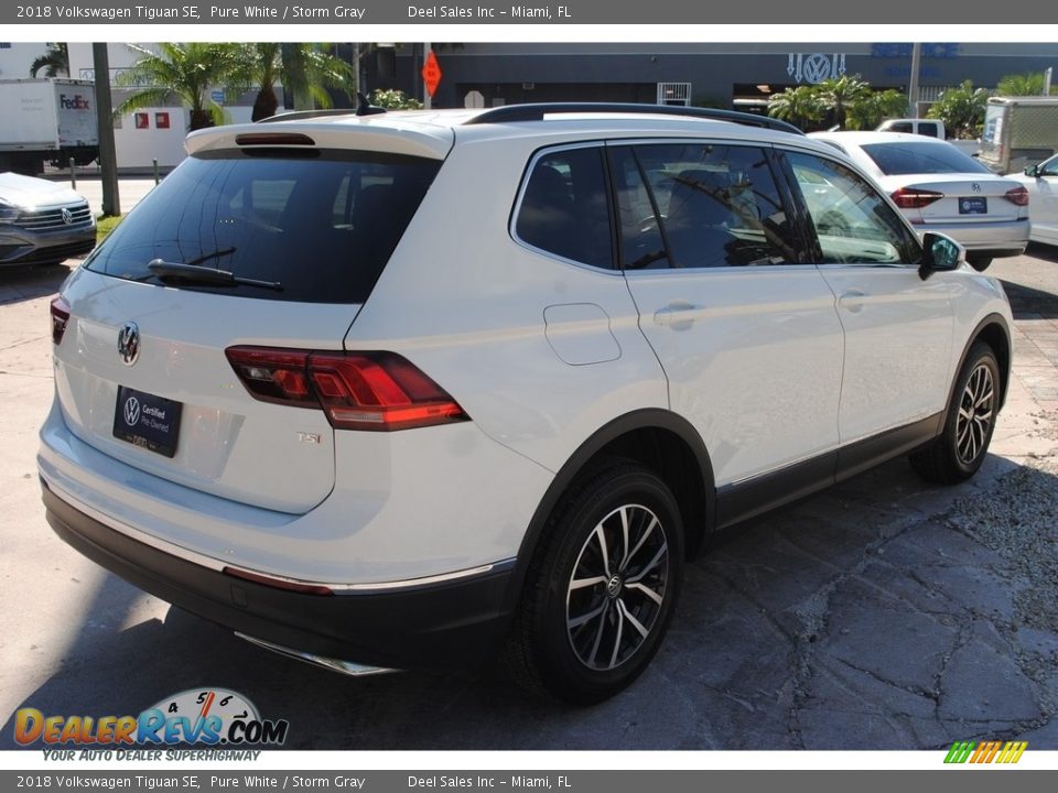 2018 Volkswagen Tiguan SE Pure White / Storm Gray Photo #9