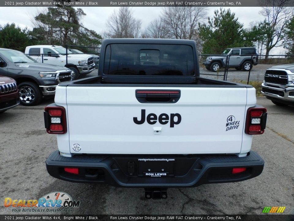 2021 Jeep Gladiator Willys 4x4 Bright White / Black Photo #6