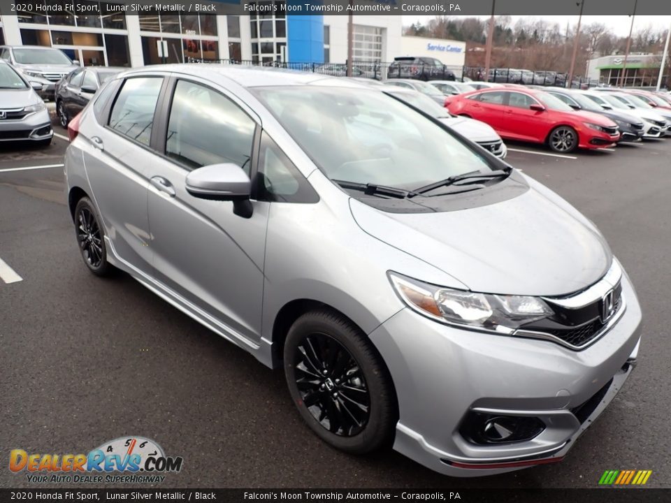 Front 3/4 View of 2020 Honda Fit Sport Photo #8