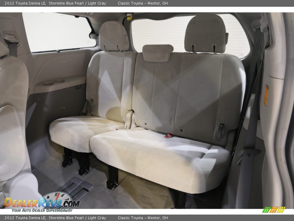 2013 Toyota Sienna LE Shoreline Blue Pearl / Light Gray Photo #19