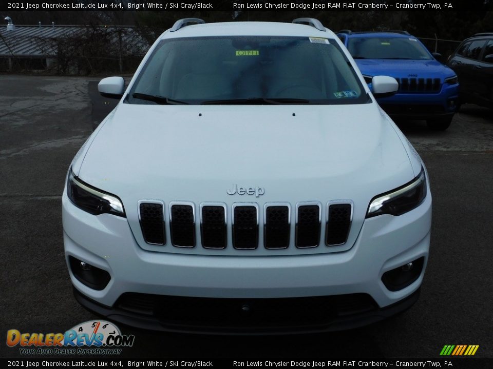 2021 Jeep Cherokee Latitude Lux 4x4 Bright White / Ski Gray/Black Photo #2