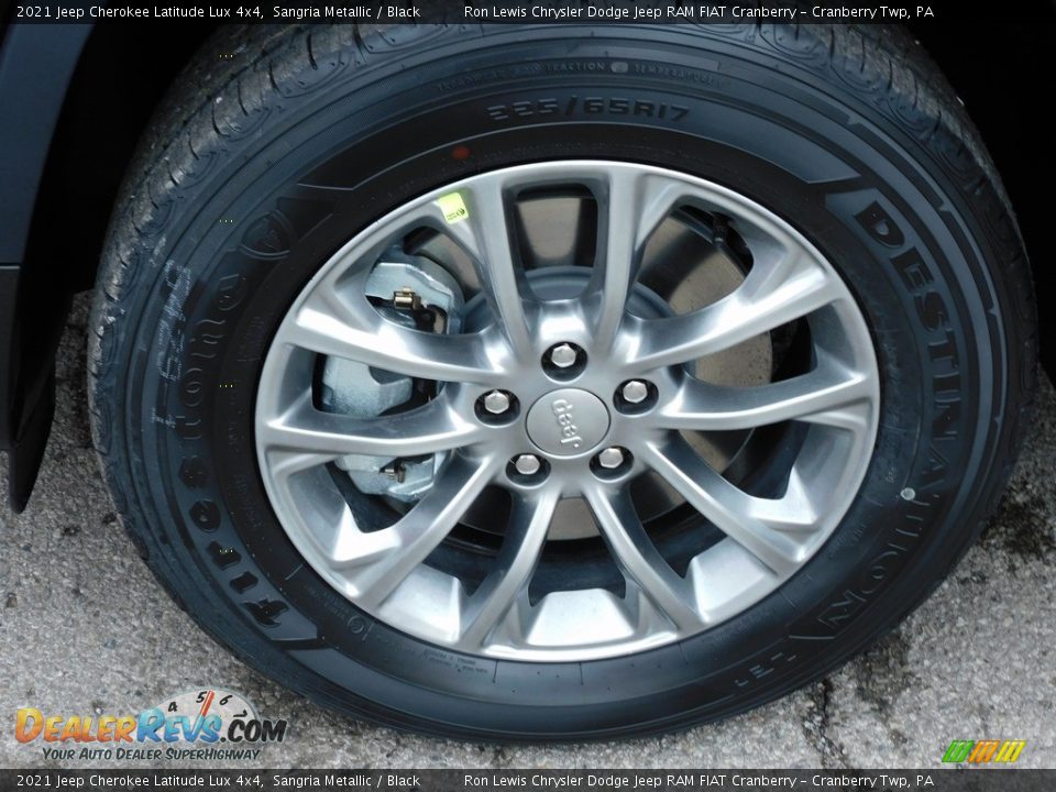 2021 Jeep Cherokee Latitude Lux 4x4 Sangria Metallic / Black Photo #10