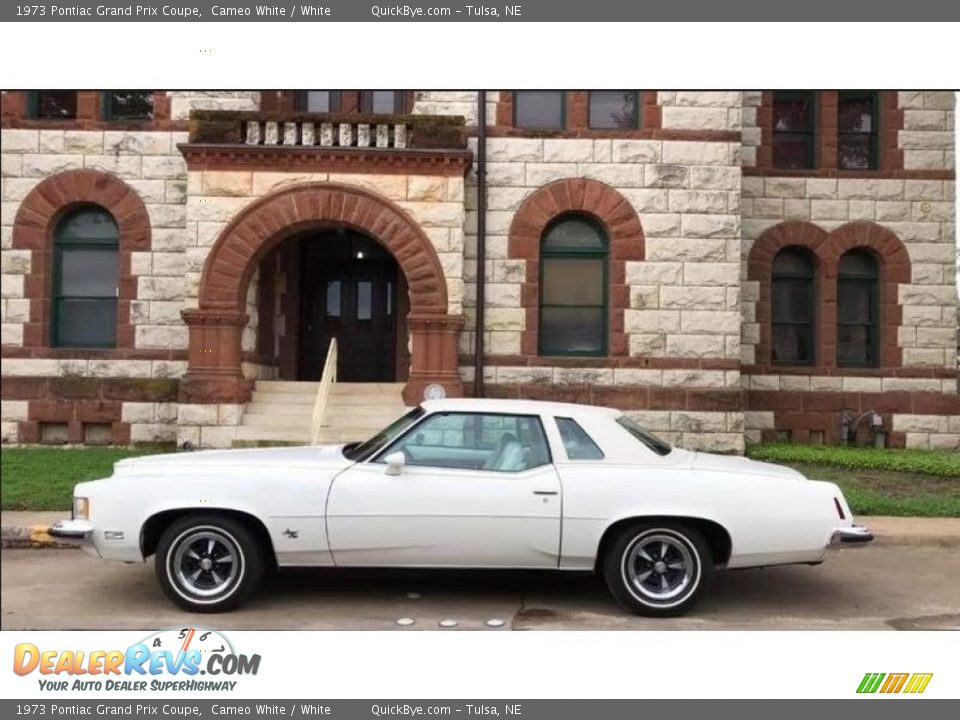 Cameo White 1973 Pontiac Grand Prix Coupe Photo #1