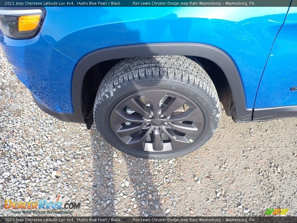 2021 Jeep Cherokee Latitude Lux 4x4 Hydro Blue Pearl / Black Photo #2
