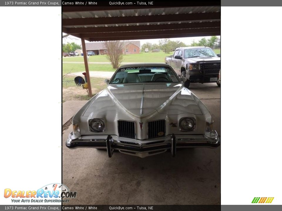 1973 Pontiac Grand Prix Coupe Cameo White / White Photo #5