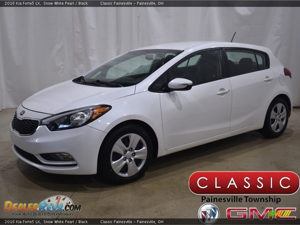 2016 Kia Forte5 LX Snow White Pearl / Black Photo #1