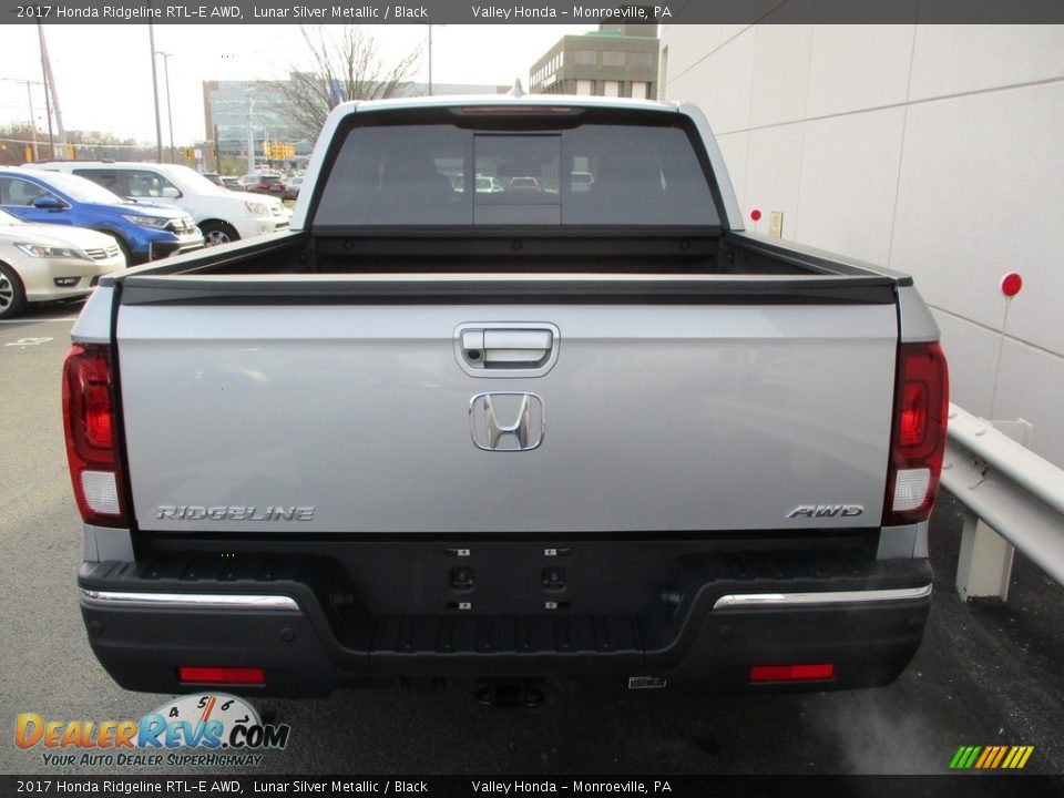 2017 Honda Ridgeline RTL-E AWD Lunar Silver Metallic / Black Photo #4