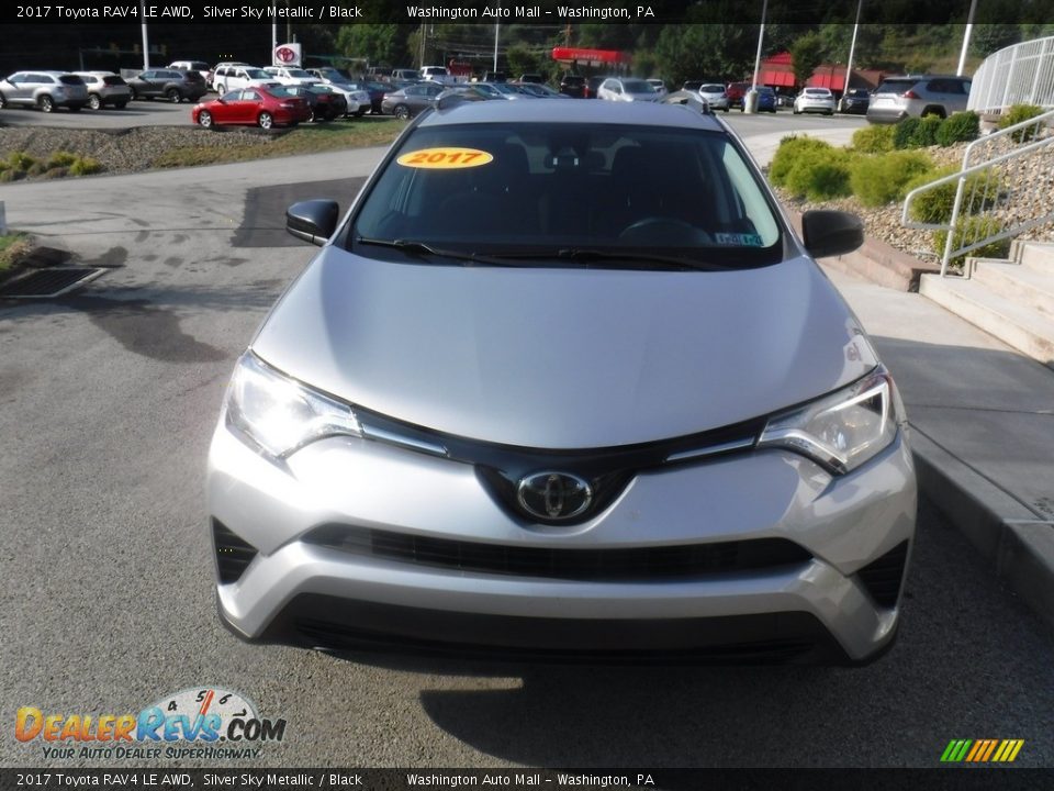 2017 Toyota RAV4 LE AWD Silver Sky Metallic / Black Photo #9
