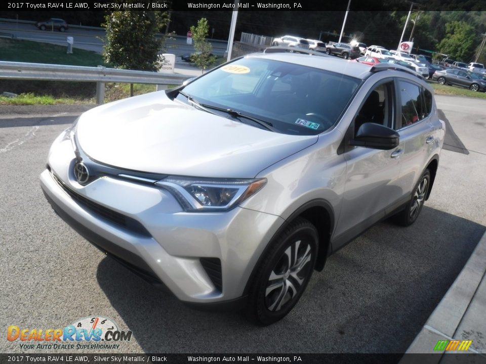 2017 Toyota RAV4 LE AWD Silver Sky Metallic / Black Photo #10