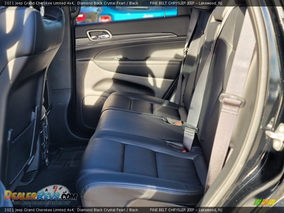 2021 Jeep Grand Cherokee Limited 4x4 Diamond Black Crystal Pearl / Black Photo #9