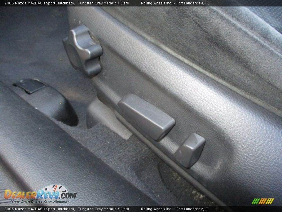 2006 Mazda MAZDA6 s Sport Hatchback Tungsten Gray Metallic / Black Photo #16