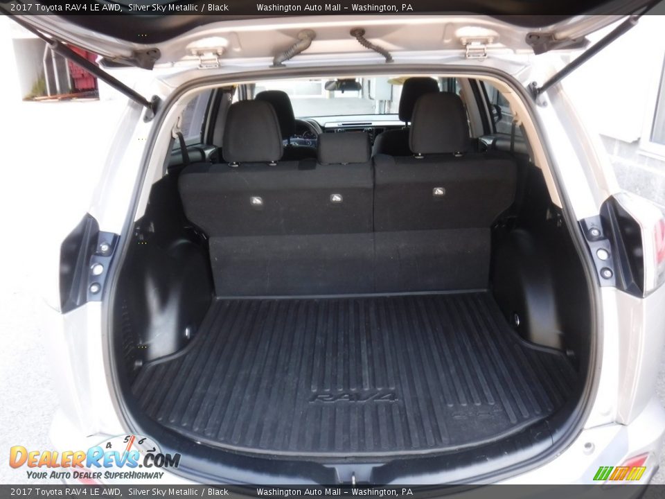 2017 Toyota RAV4 LE AWD Silver Sky Metallic / Black Photo #23