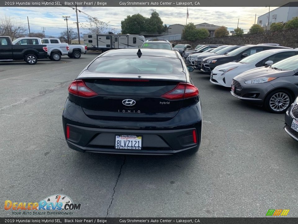 2019 Hyundai Ioniq Hybrid SEL Black Noir Pearl / Beige Photo #2